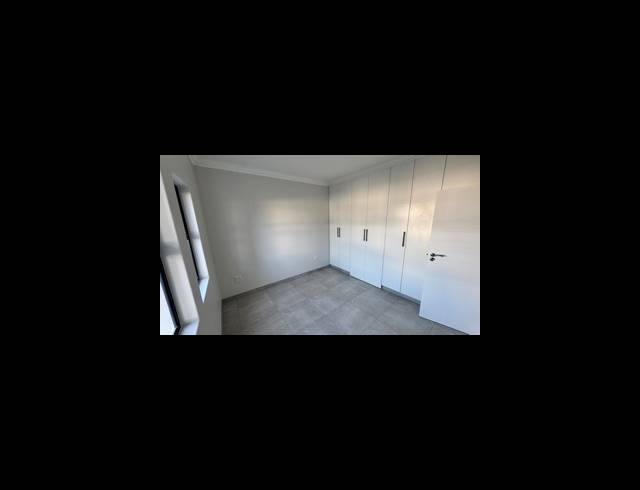 2 BEDROOM GATED ESTATE TO LET IN WYEBANK